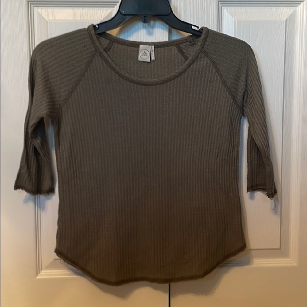 Paper Crane Olive Green Cropped Sleeve